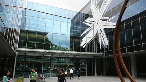 Big Telco, Big praise, Big Data…