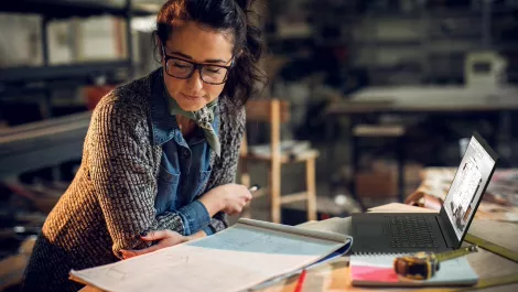 Lenovo's new mobile workstation thinnest and lightest yet